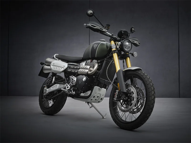 Scrambler 1200 XE in Matt Khaki Green