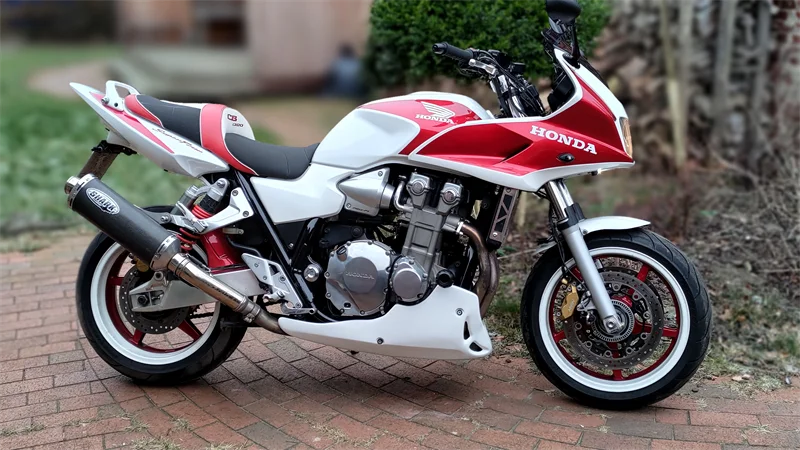 Test Honda CB 1300