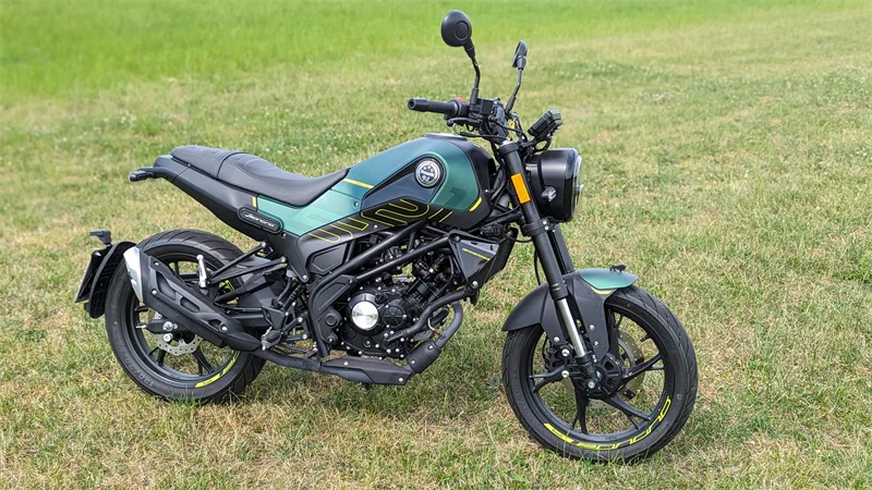 Benelli Leoncino 125 Test