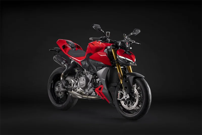 Ducati Streetfighter V2