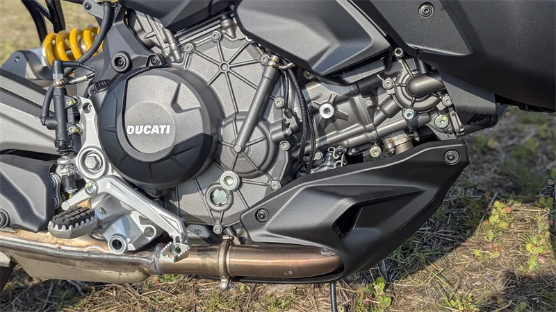 Neuer, leichter V2 mit 115 PS und 92 Nm Drehmoment