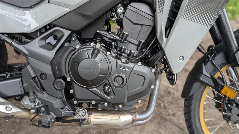 Reihentwin mit 92 PS und 75 Nm Drehmoment.