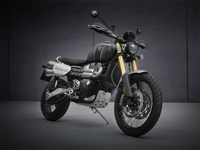 Scrambler 1200 XE in Matt Khaki Green